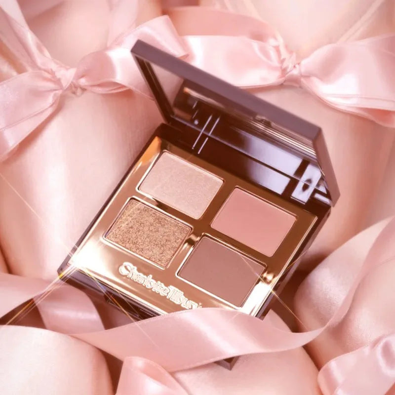 Charlotte Tilbury Hollywood Flawless Liquid Highlighter Moisturises Skin Luxury Palette Satin-matte Shimmer Metallic Finishes