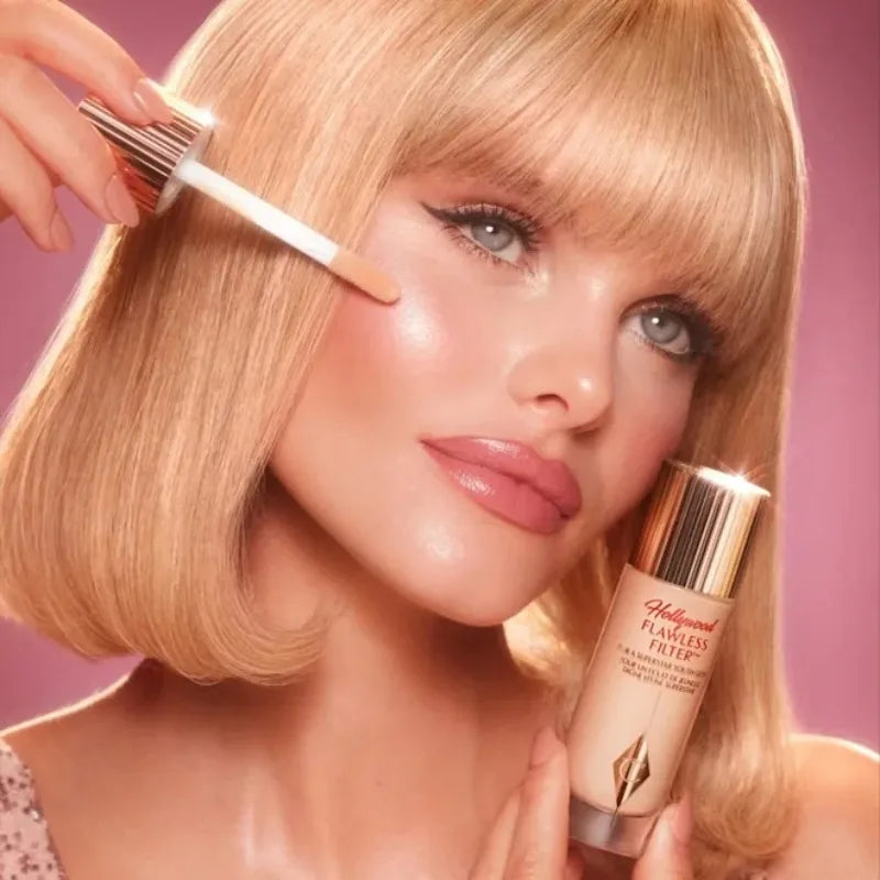 Charlotte Tilbury Hollywood Flawless Liquid Highlighter Moisturises Skin Luxury Palette Satin-matte Shimmer Metallic Finishes